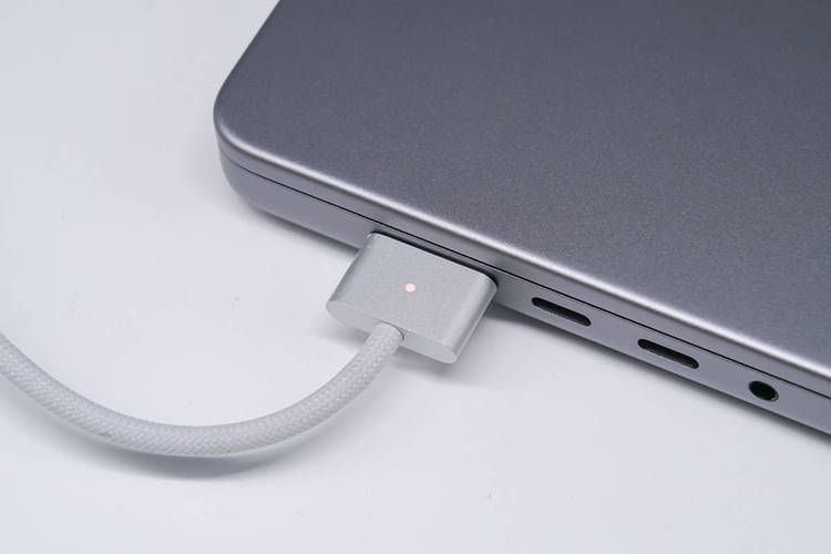 pogo pin magnetic charging for tablet